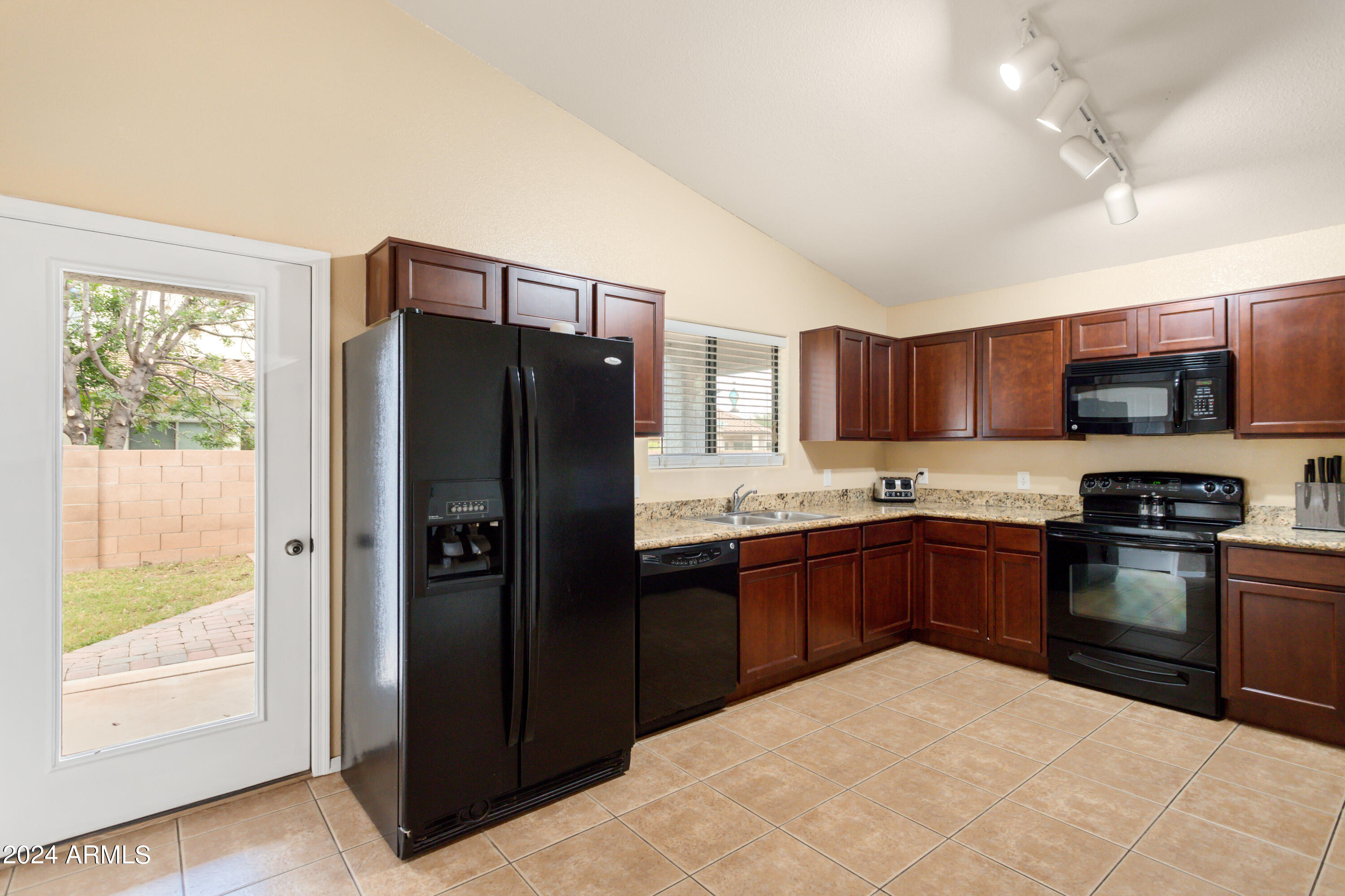 CHAPARRAL VILLAGE NORTH PHASE 4 - Residential