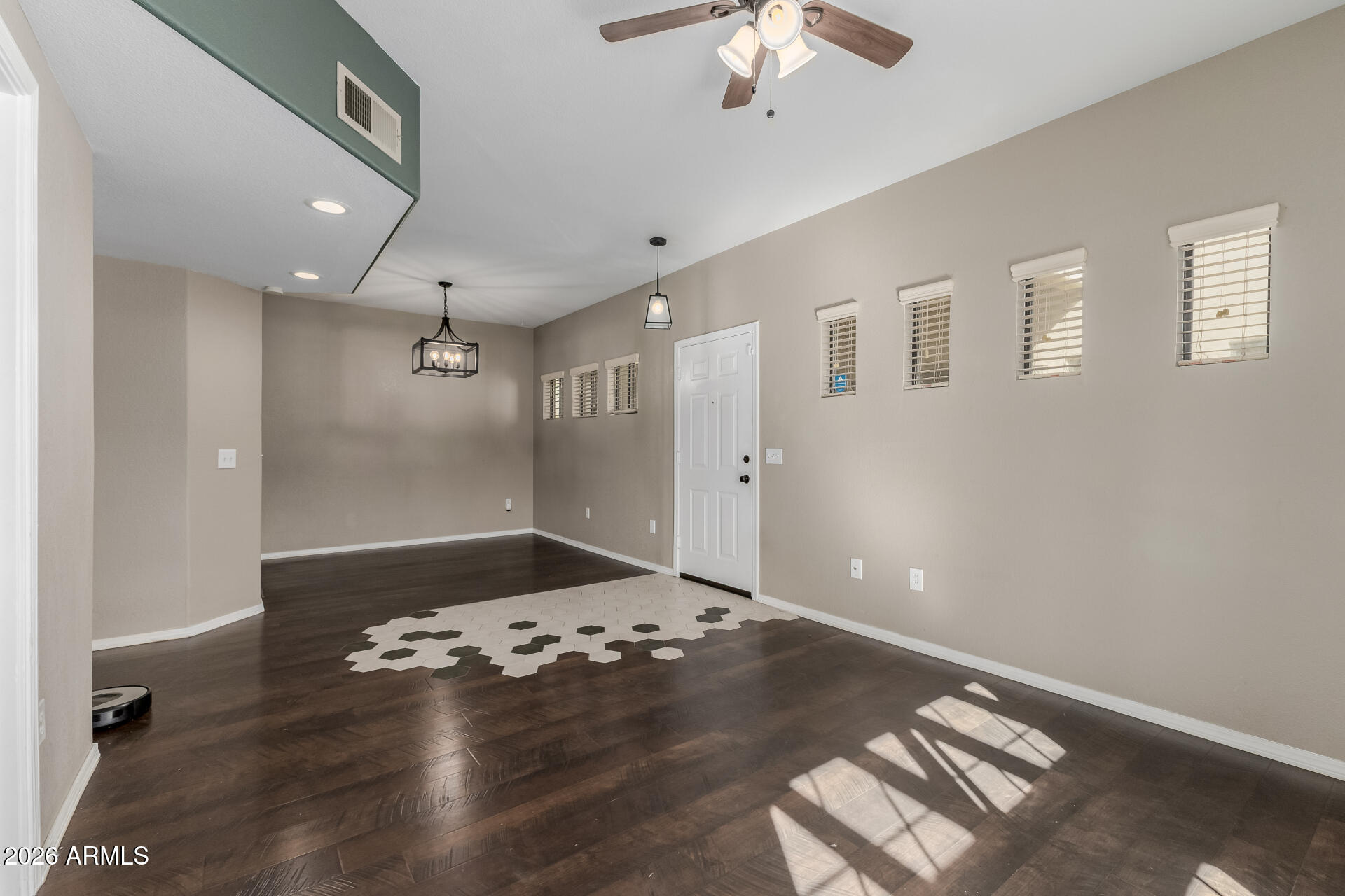 3434 E BASELINE Road 271