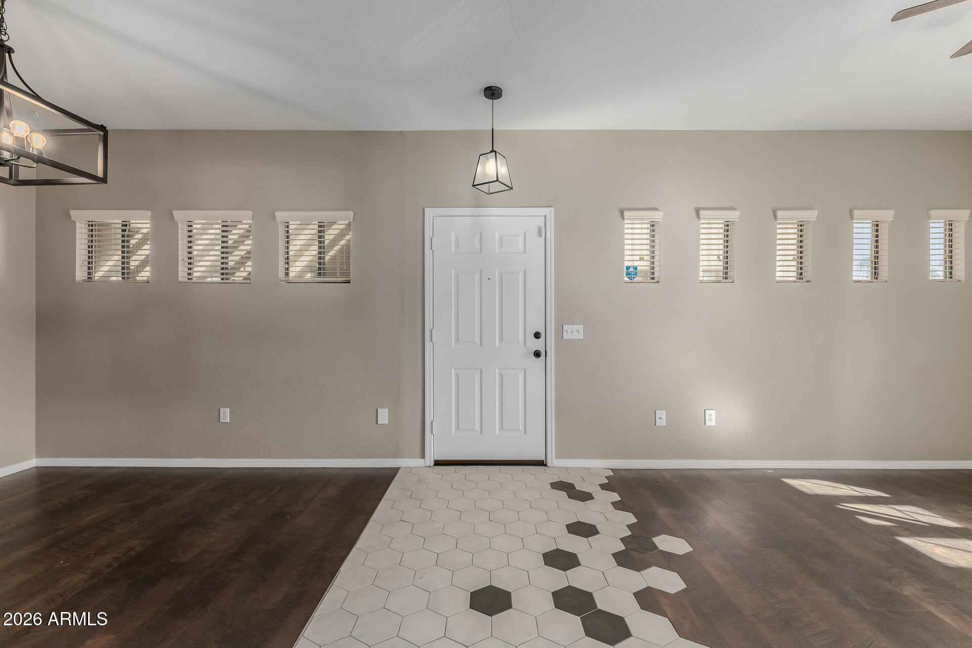 3434 E BASELINE Road 271