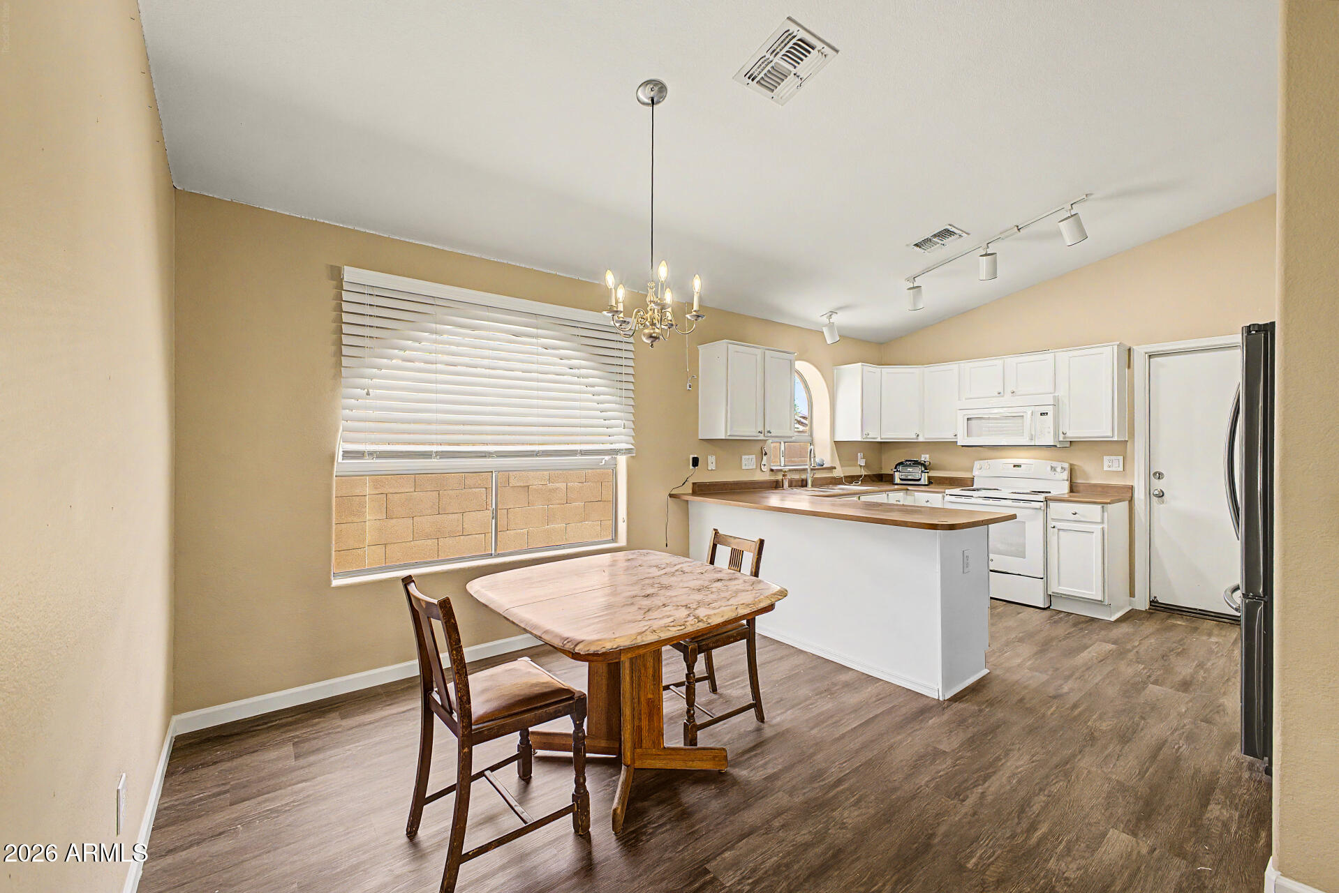 CANYON TRAILS UNIT 2 - Residential