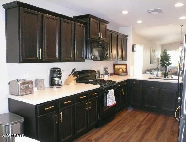 18599 W ILLINI Street