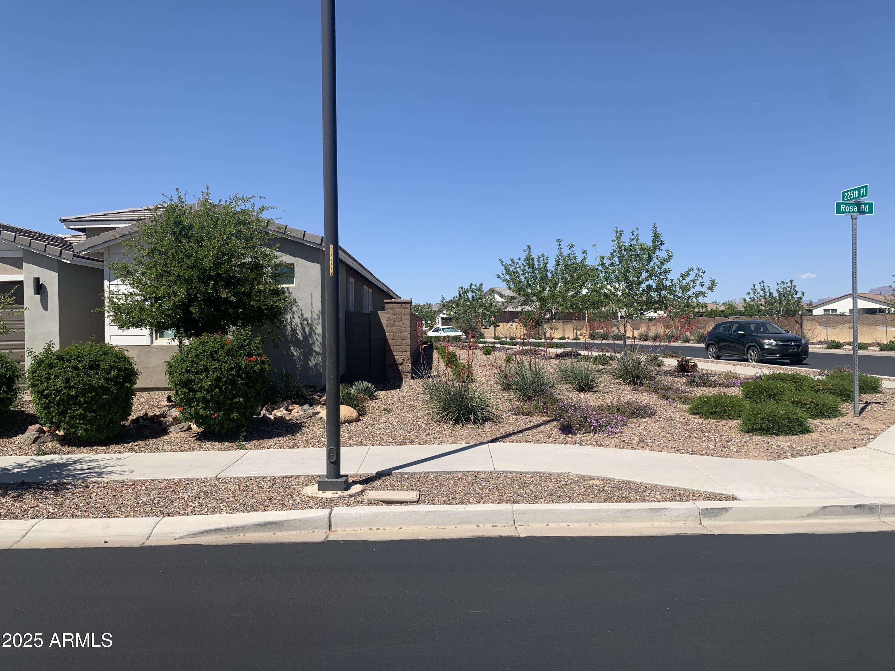 22568 E Rosa Road