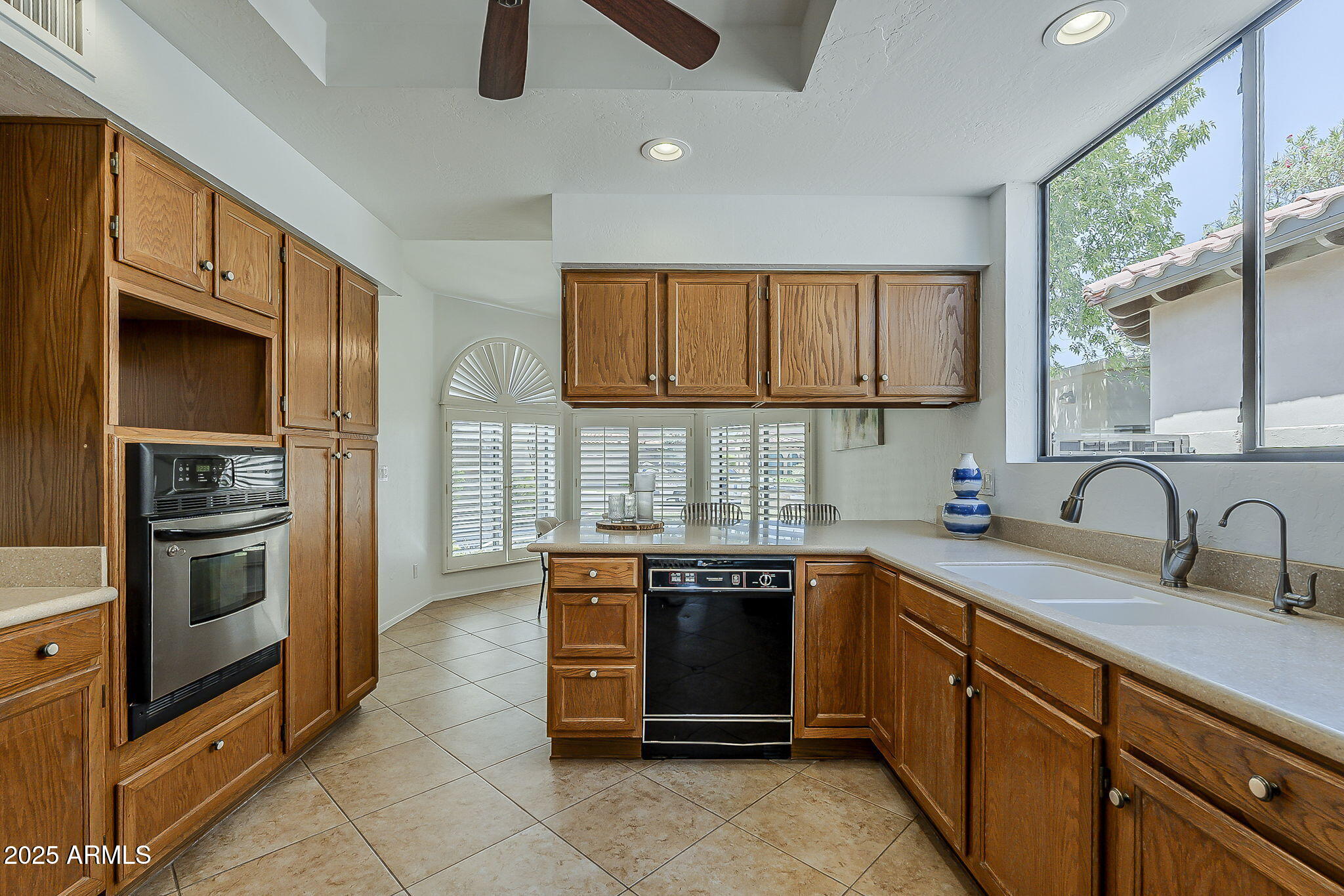 11809 N 40th Place