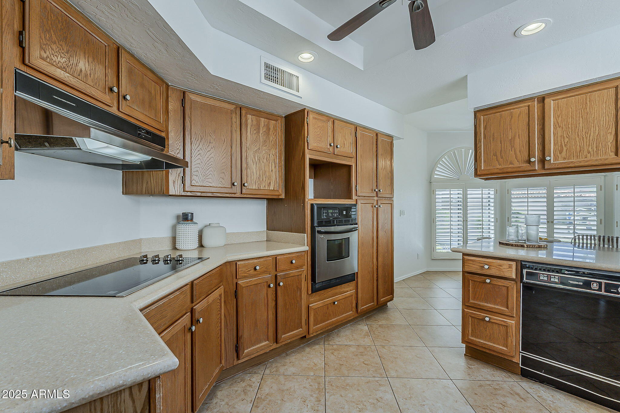 11809 N 40th Place