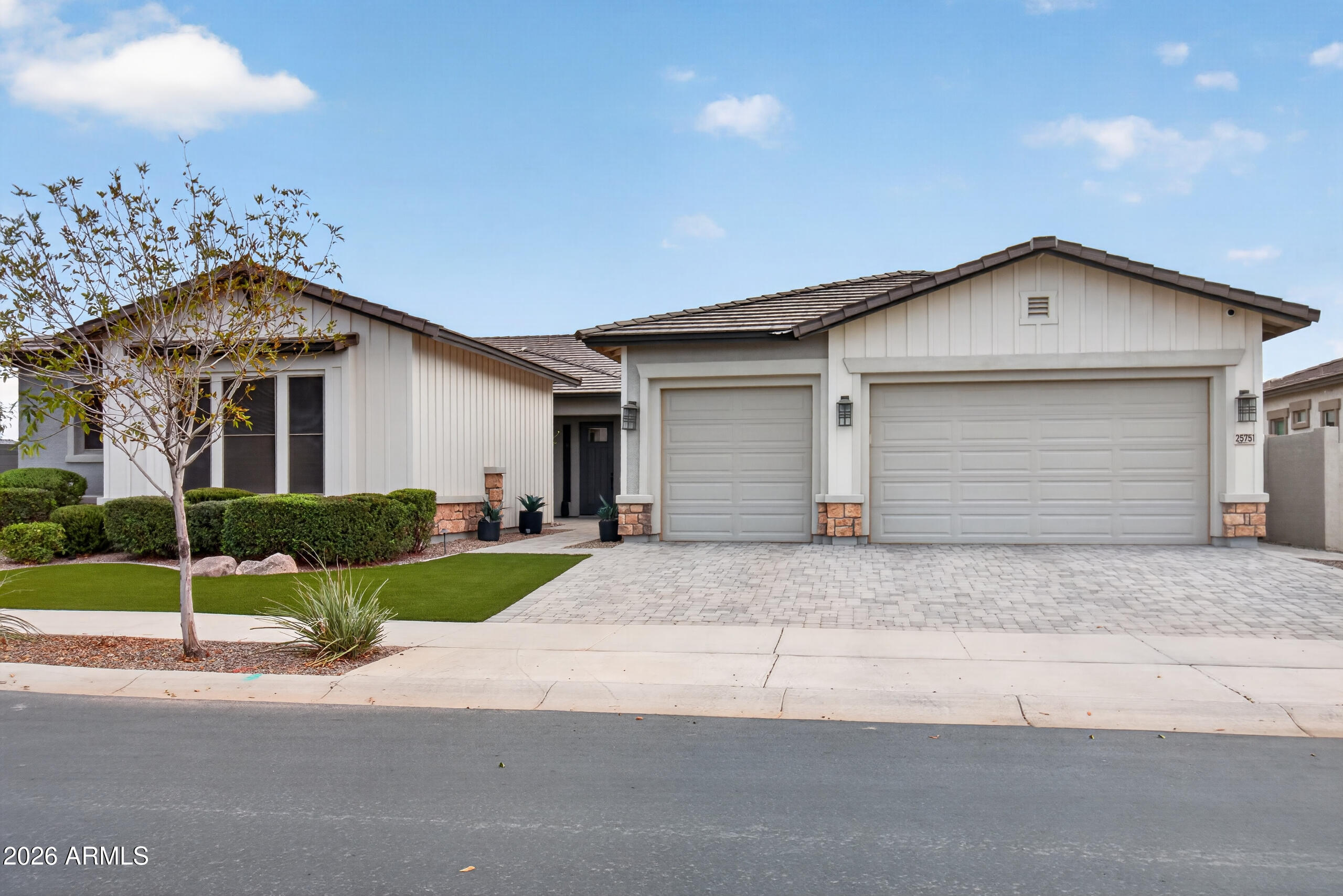 25751 S 227TH Way