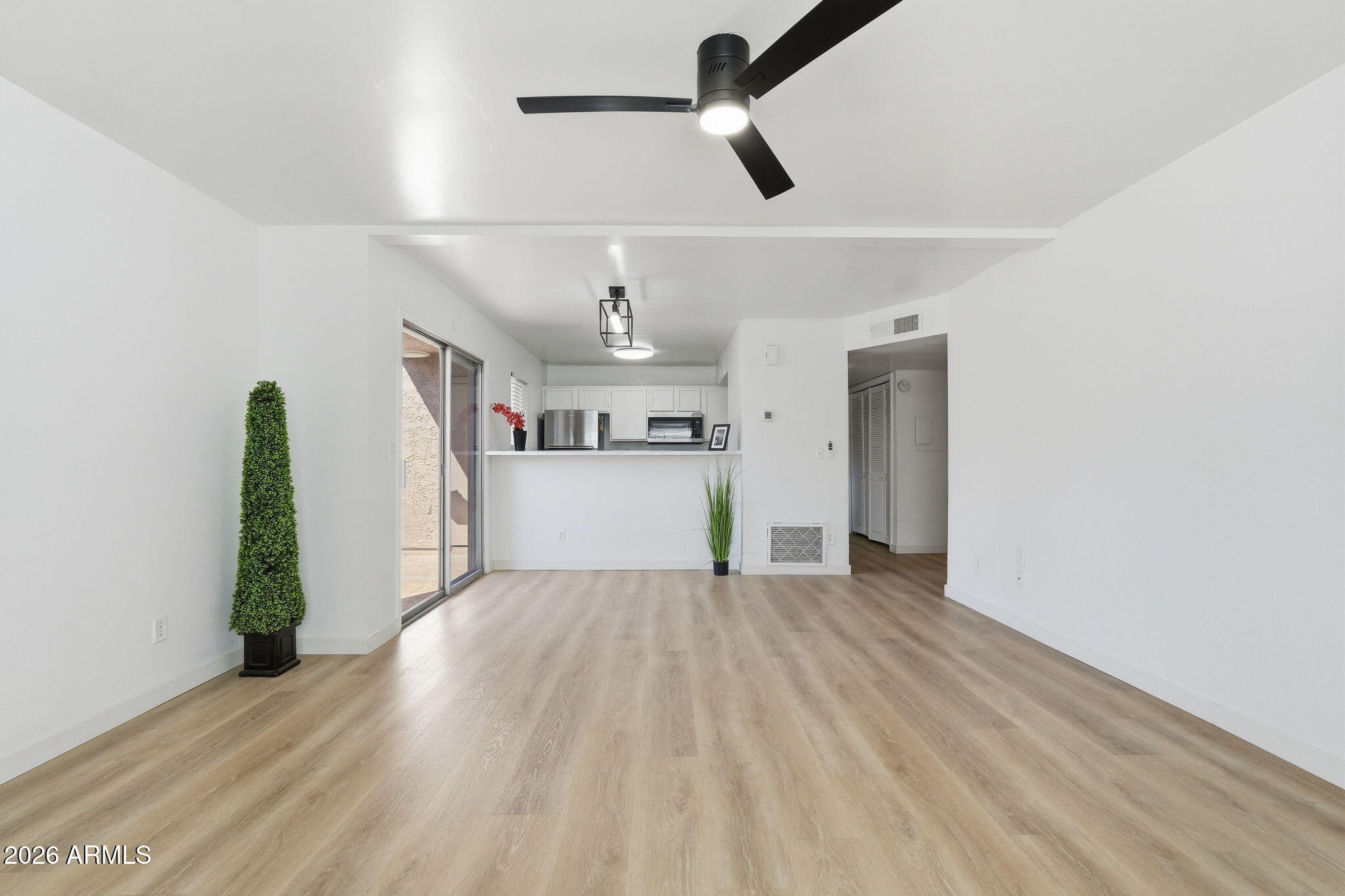 623 W Guadalupe Road 180