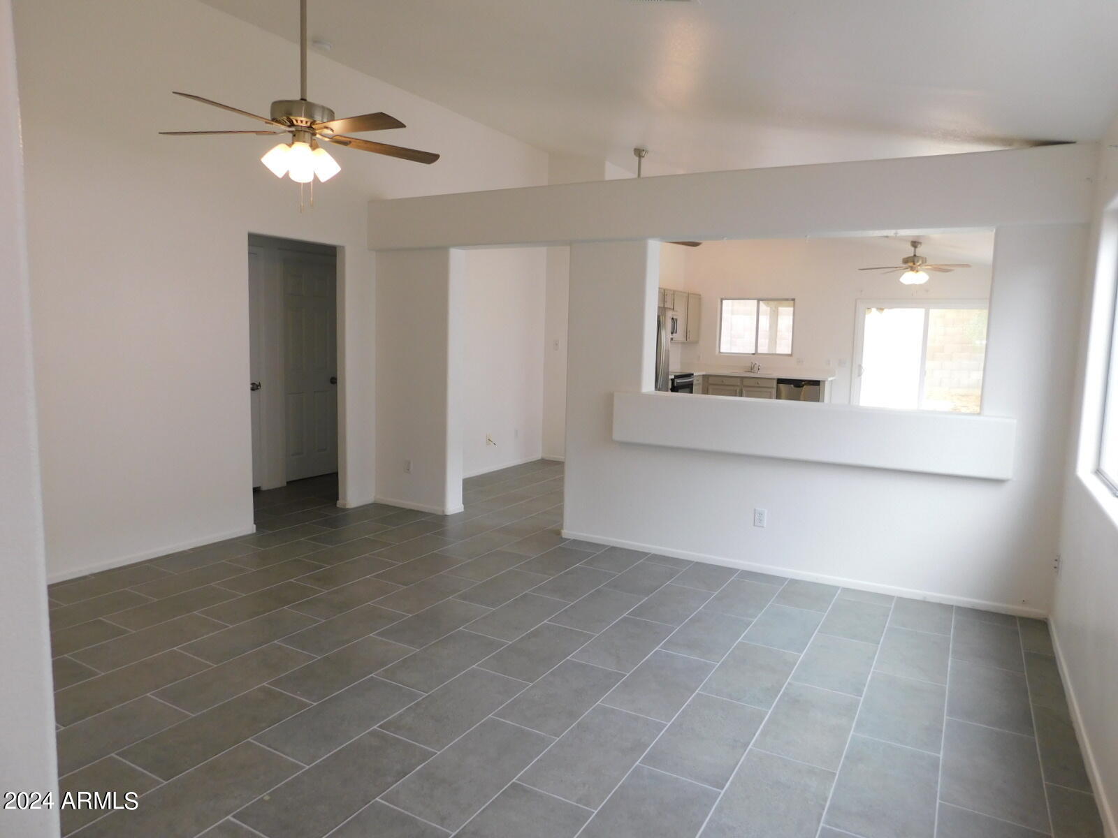 2874 W Muriel Drive