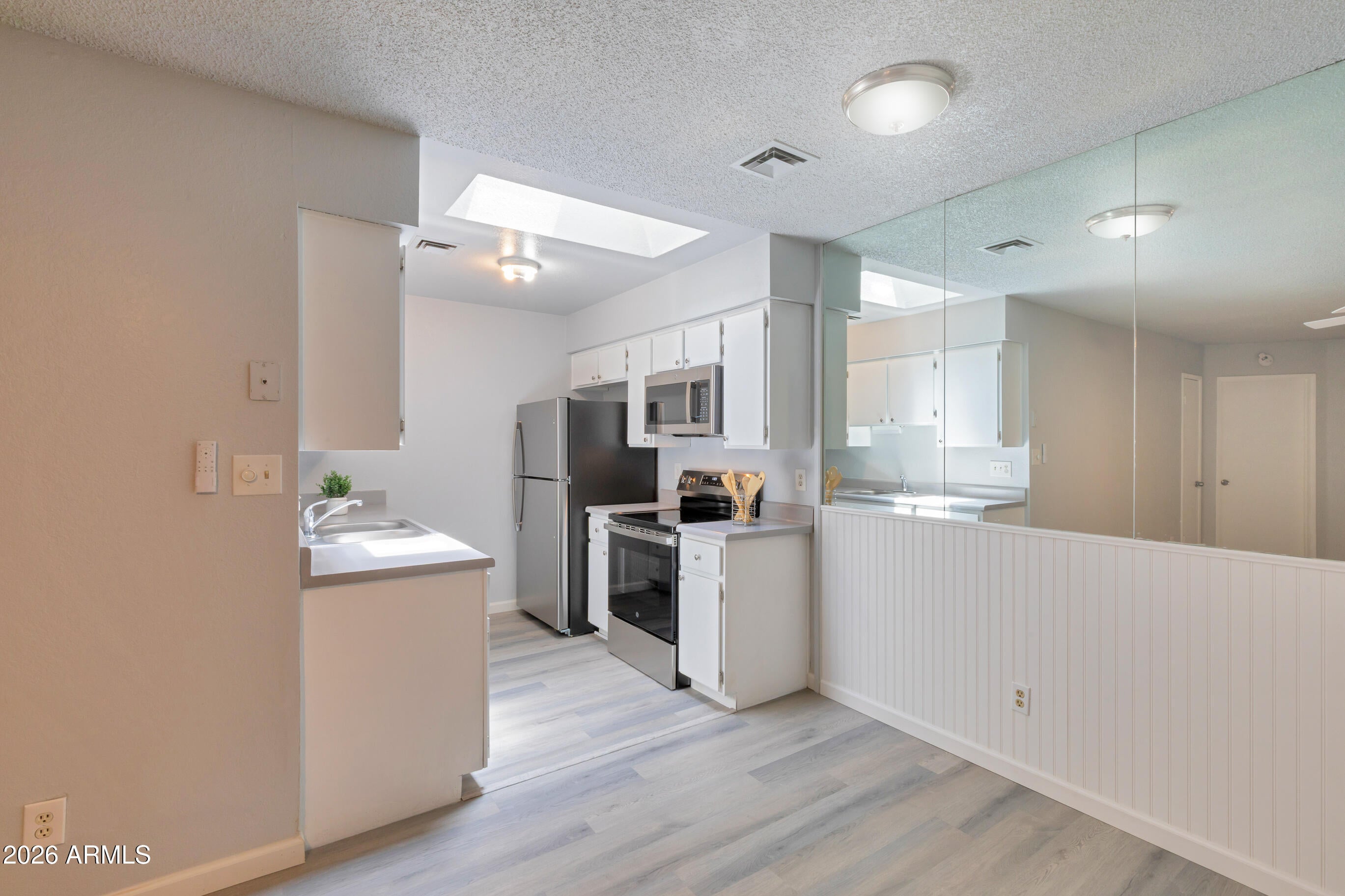 9020 W HIGHLAND Avenue 115