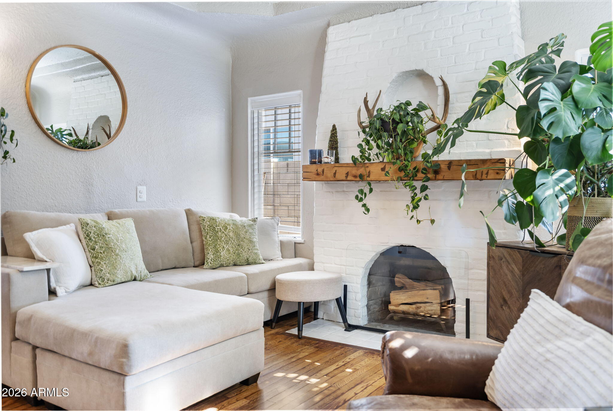 1840 E CULVER Street