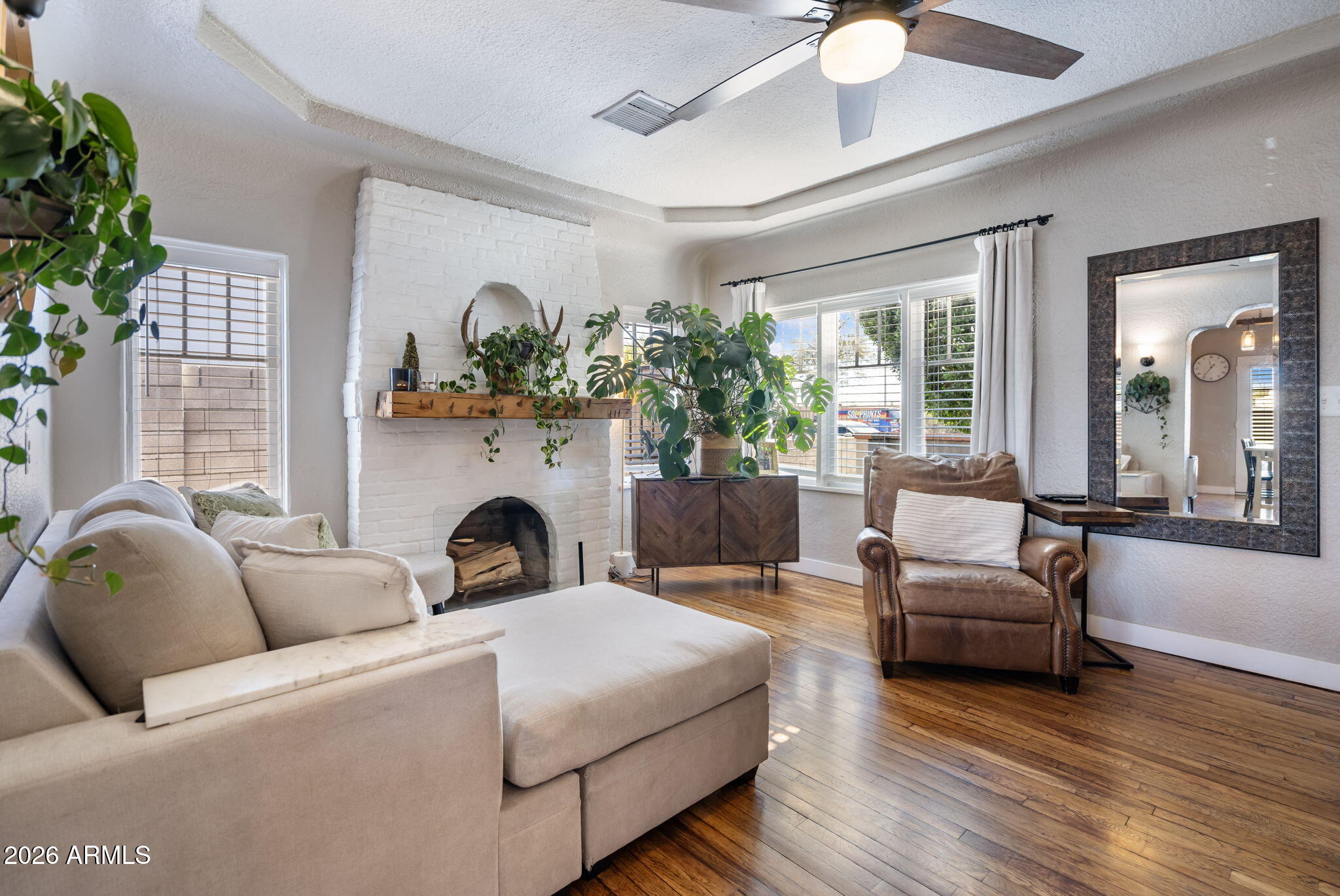 1840 E CULVER Street