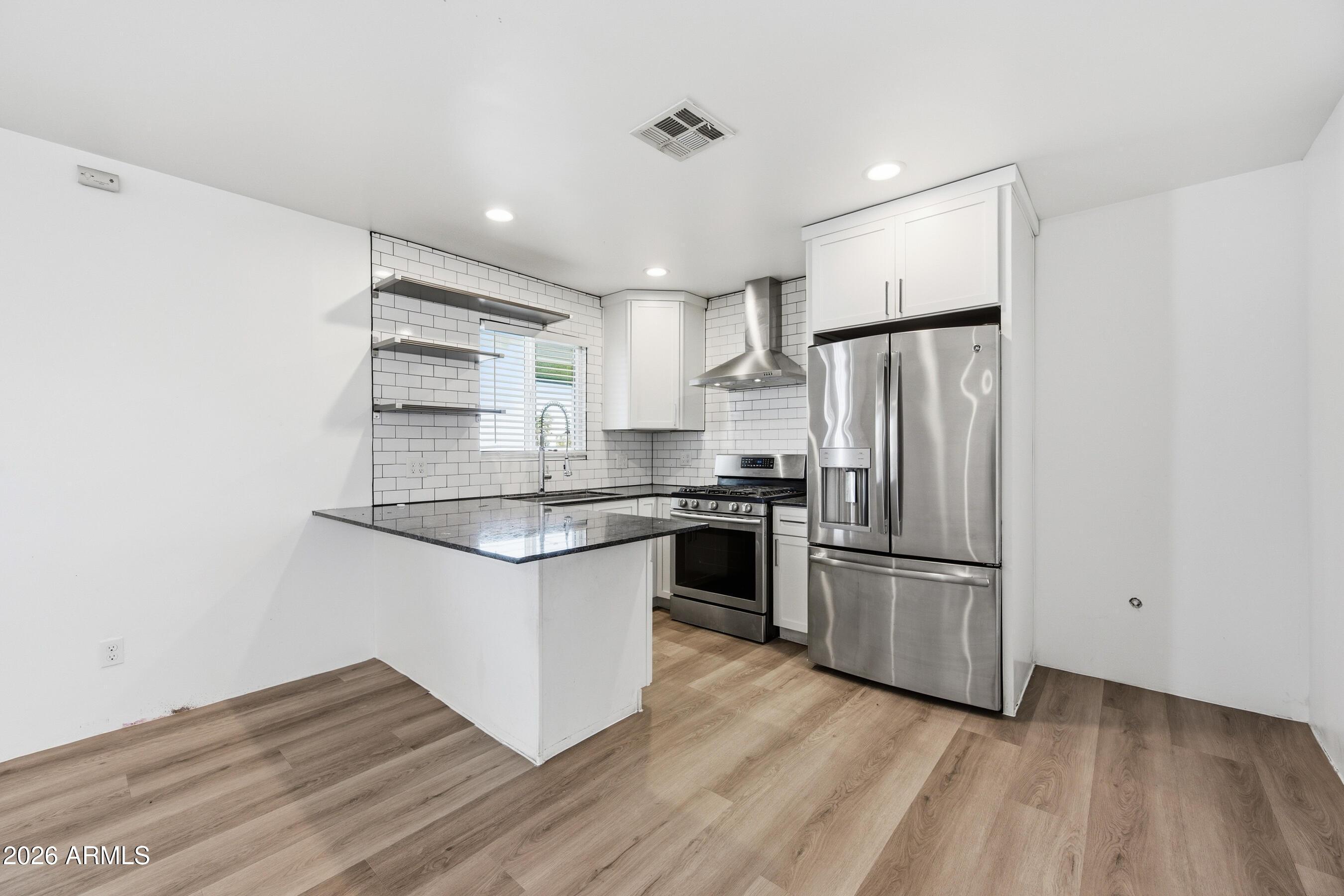 3615 N 15th Avenue Apt 26