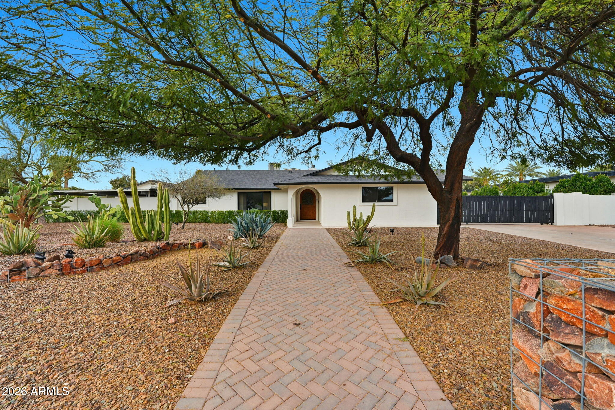 6302 E Cochise Road