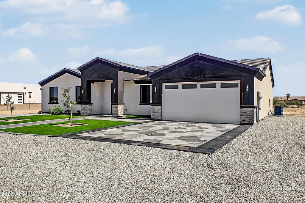 Photo of 2953 S 335th Avenue, Tonopah, AZ 85354 (MLS # 7090366)
