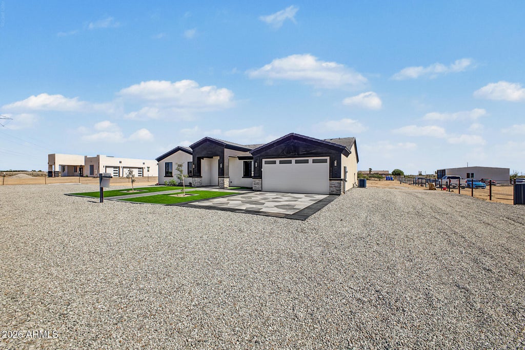 Photo of 2953 S 335th Avenue, Tonopah, AZ 85354 (MLS # 7090366)