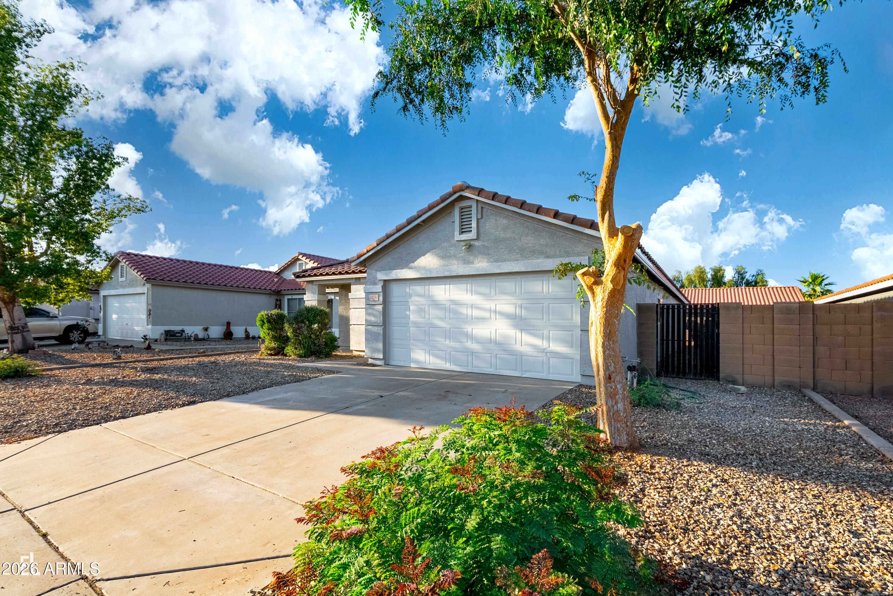 15784 W CROCUS Drive