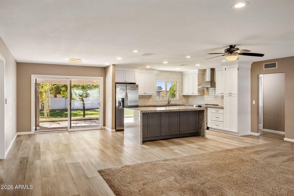 Photo of 2035 W Waltann Lane, Phoenix, AZ 85023 (MLS # 7001953)