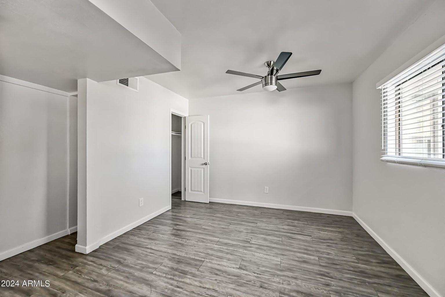 1744 W Glendale Avenue Apt 2