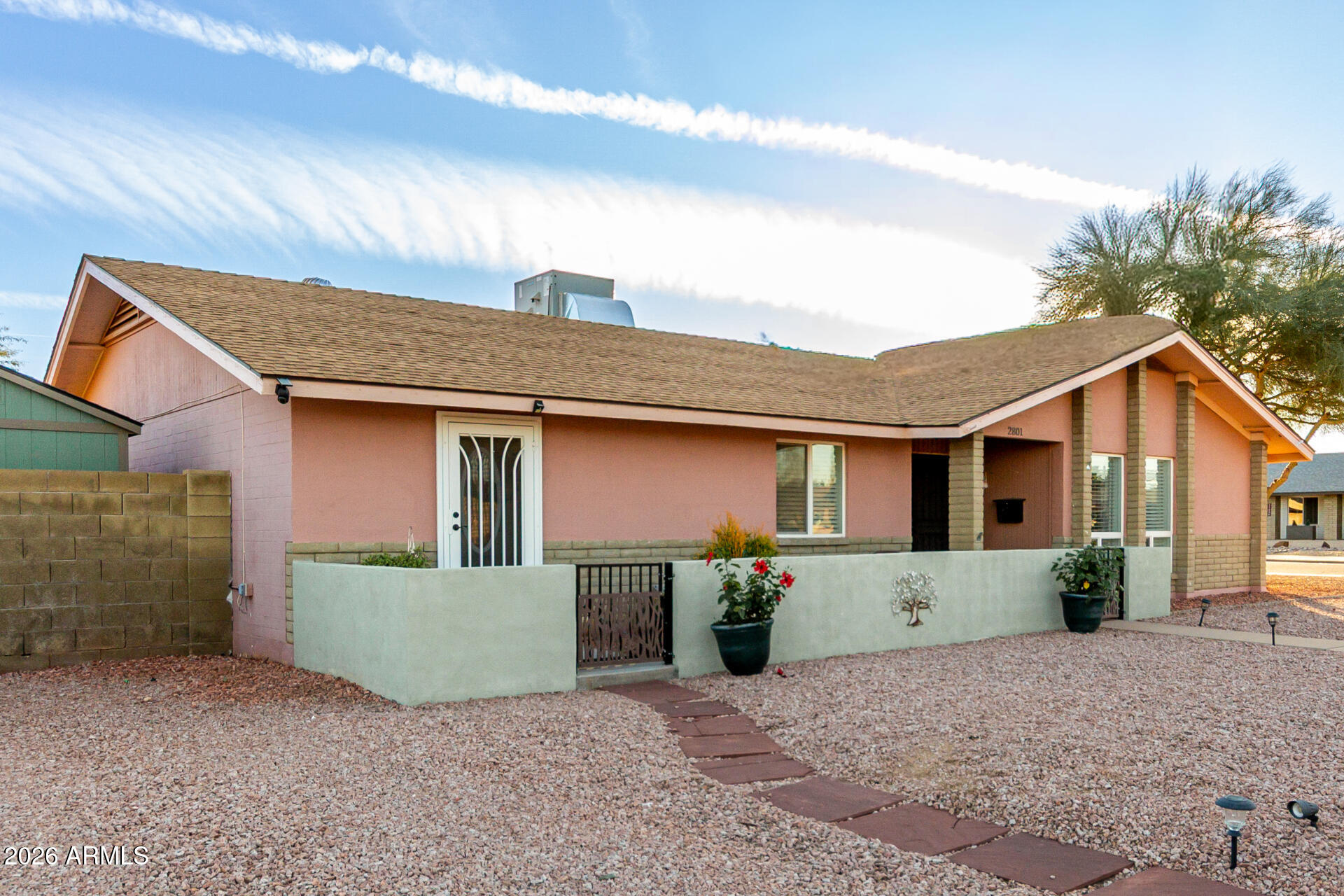 2801 E CORTEZ Street