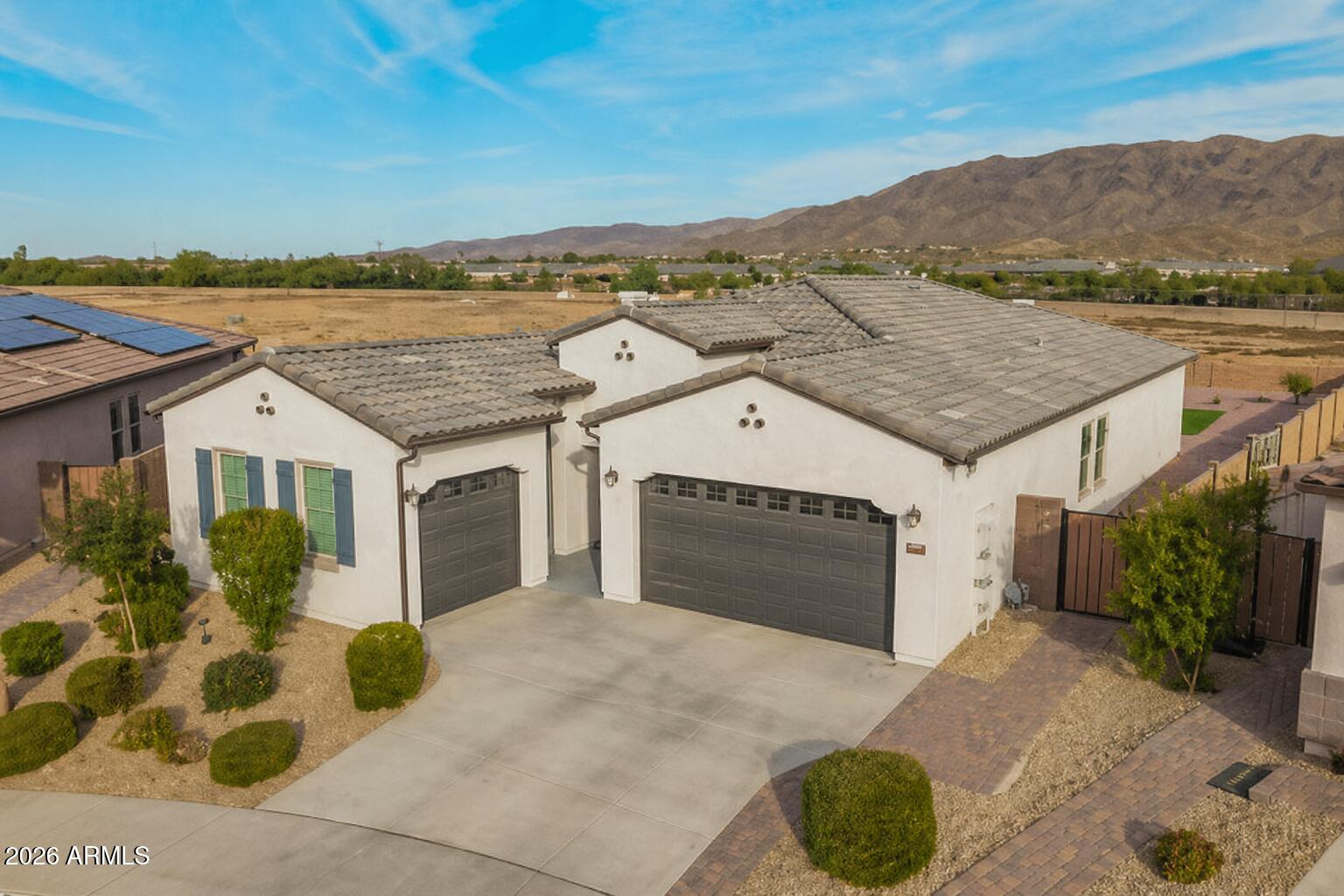 9721 S 38TH Lane