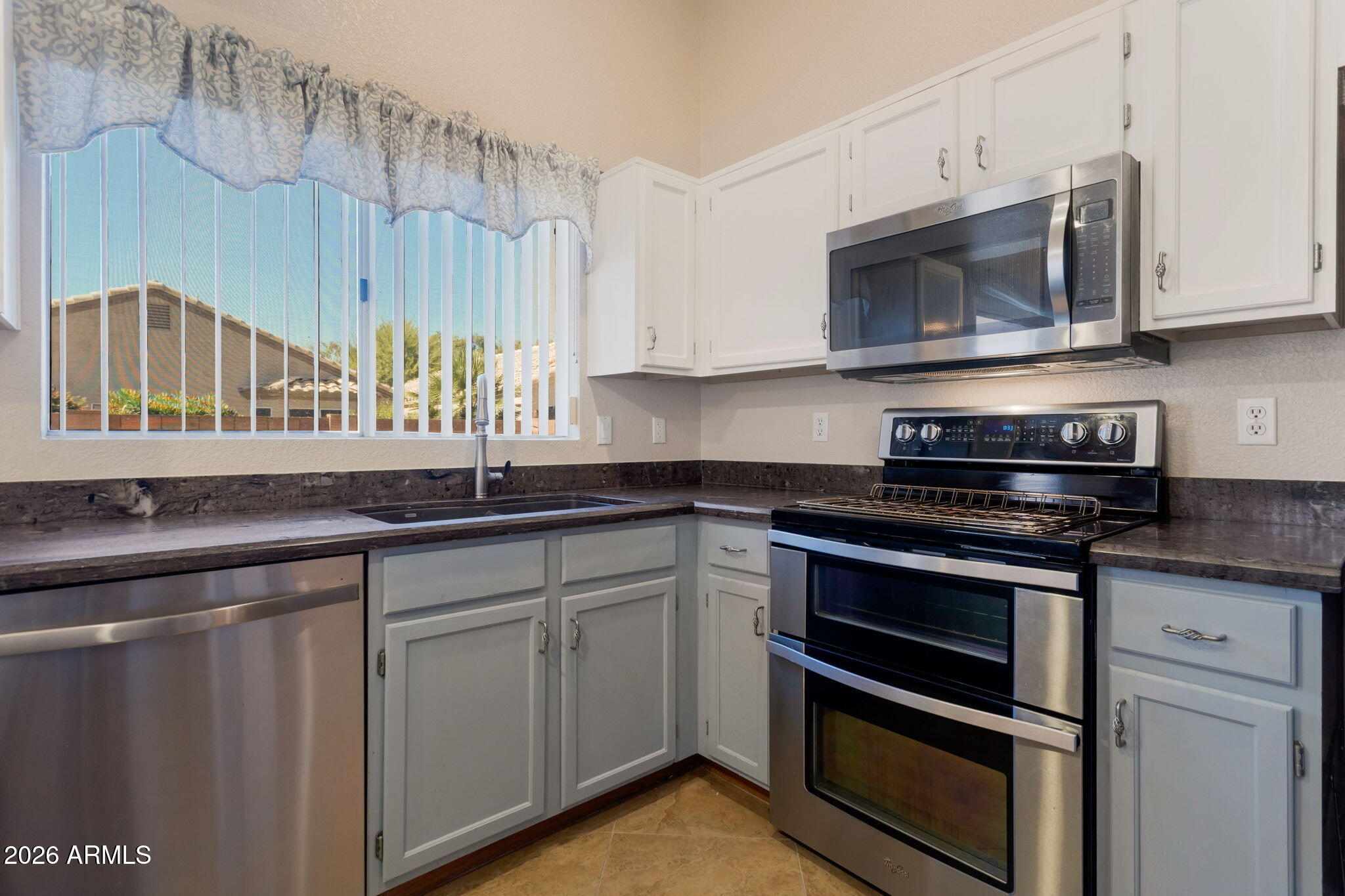 ZUNI VILLAGE LT 4001-4276 A B1-B4 C-E F1-F4 G-Z - Residential