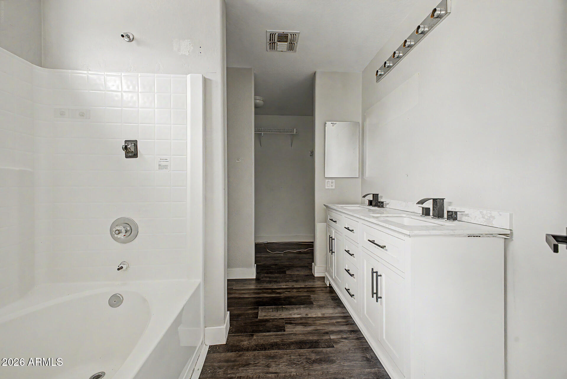 MISSION VALLEY PHASE 6 - Residential