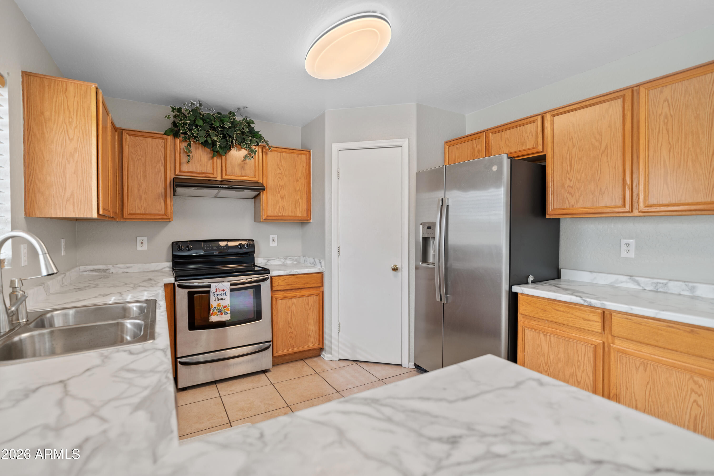 12769 W DREYFUS Drive