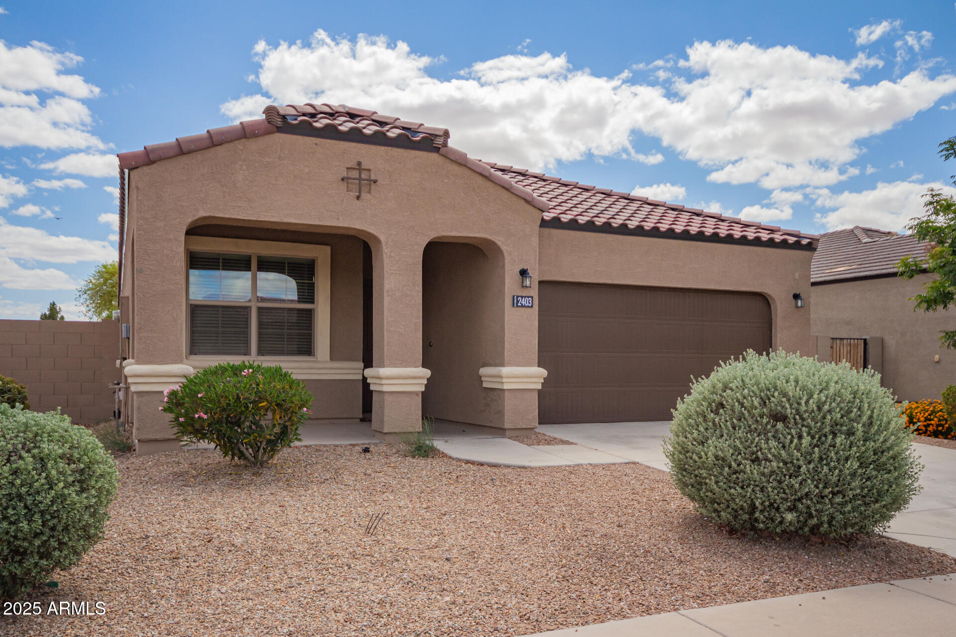 2403 E ALIDA Trail