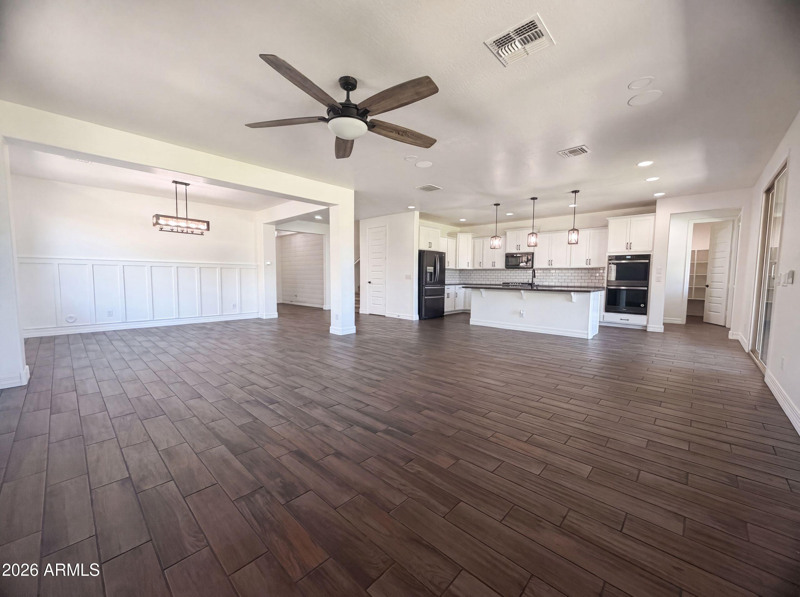 2166 W MADISEN MARIE Avenue
