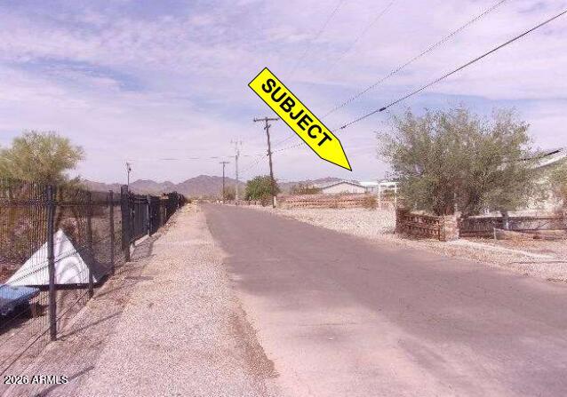 998 W PYRAMID Street