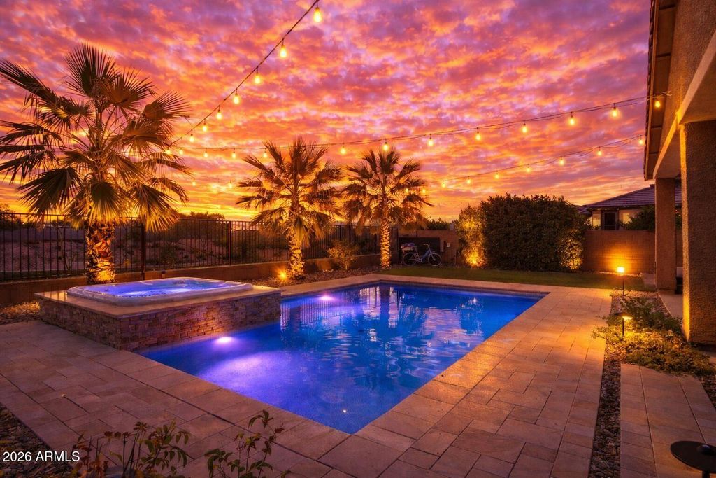 Photo of 7727 W Agora Lane, Phoenix, AZ 85043 (MLS # 6975958)