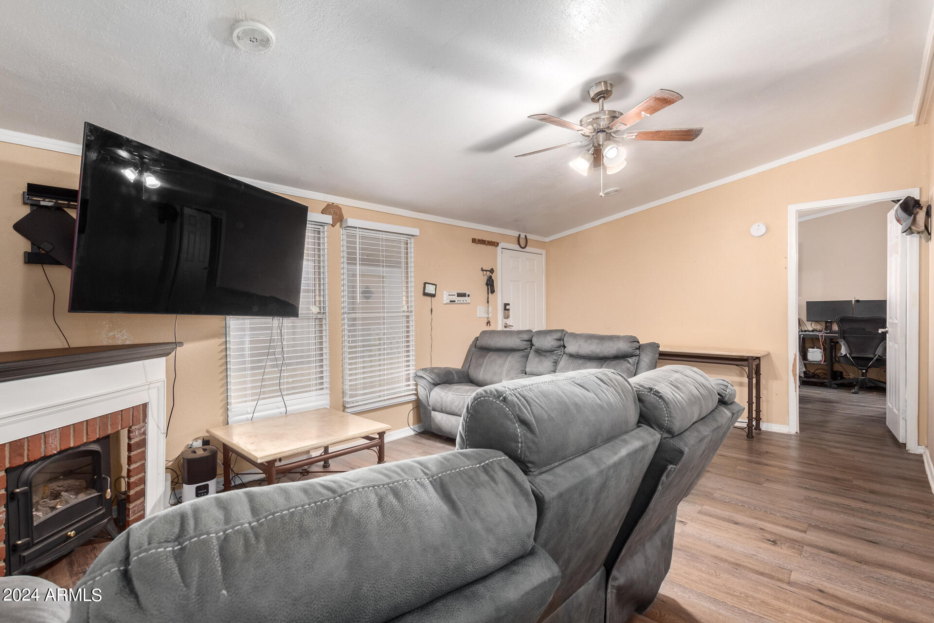 2131 E Union Hills Drive M1