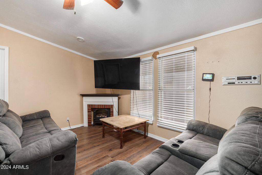 Photo of 2131 E Union Hills Drive #M1, Phoenix, AZ 85024 (MLS # 6998626)