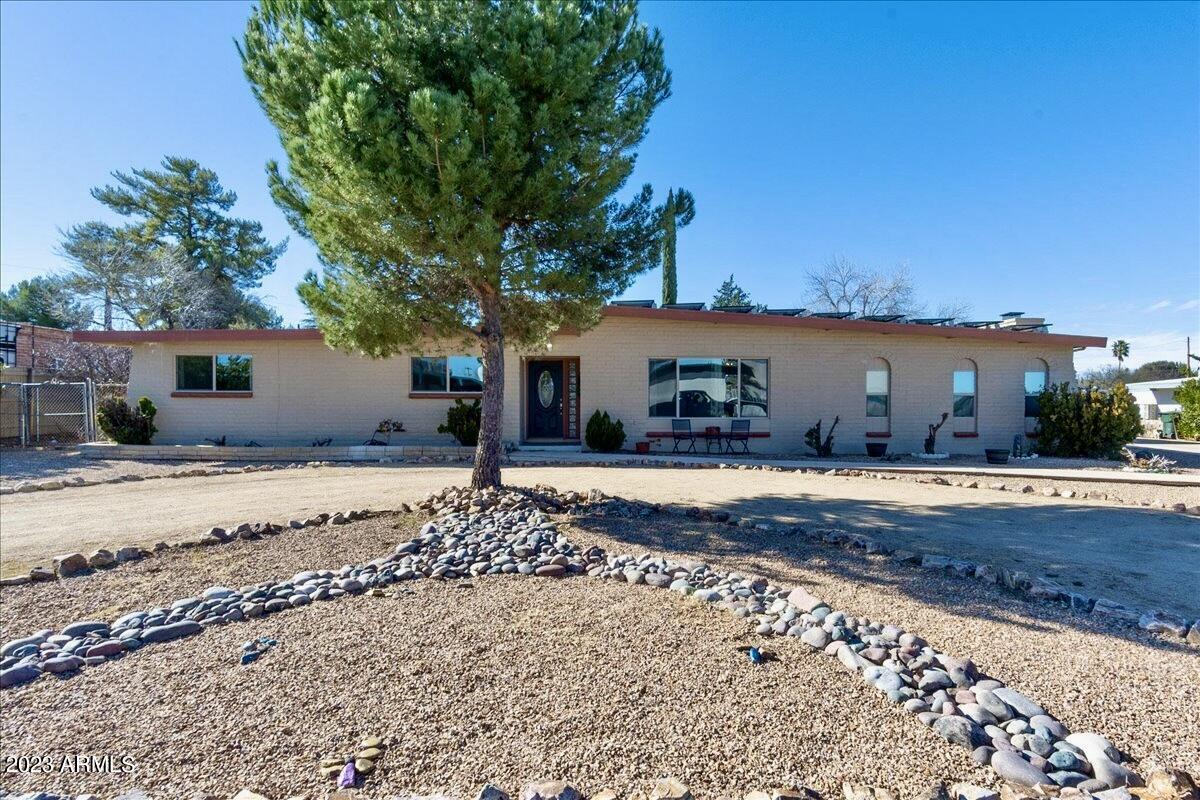 VILLAGE MEADOWS ESTATES - Residential