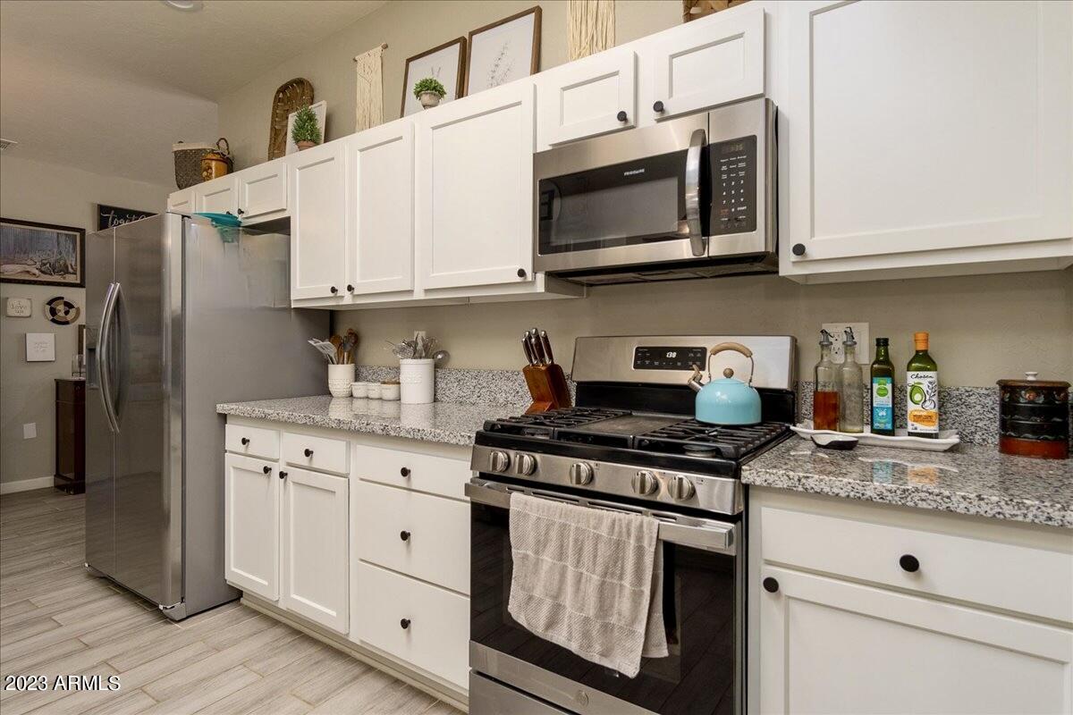 VILLAGE MEADOWS ESTATES - Residential