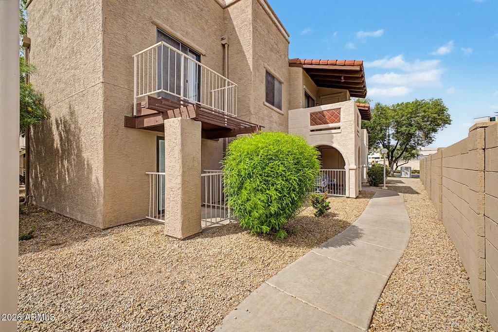 Photo of 5757 W Eugie Avenue #2095, Glendale, AZ 85304 (MLS # 7031417)