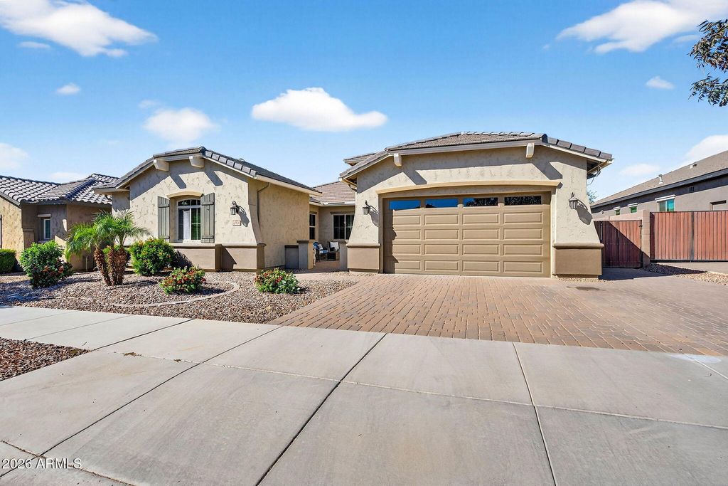 Photo of 20520 E Mockingbird Drive, Queen Creek, AZ 85142 (MLS # 7012598)