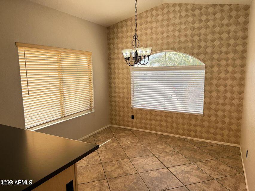 3518 W CHARLOTTE Drive