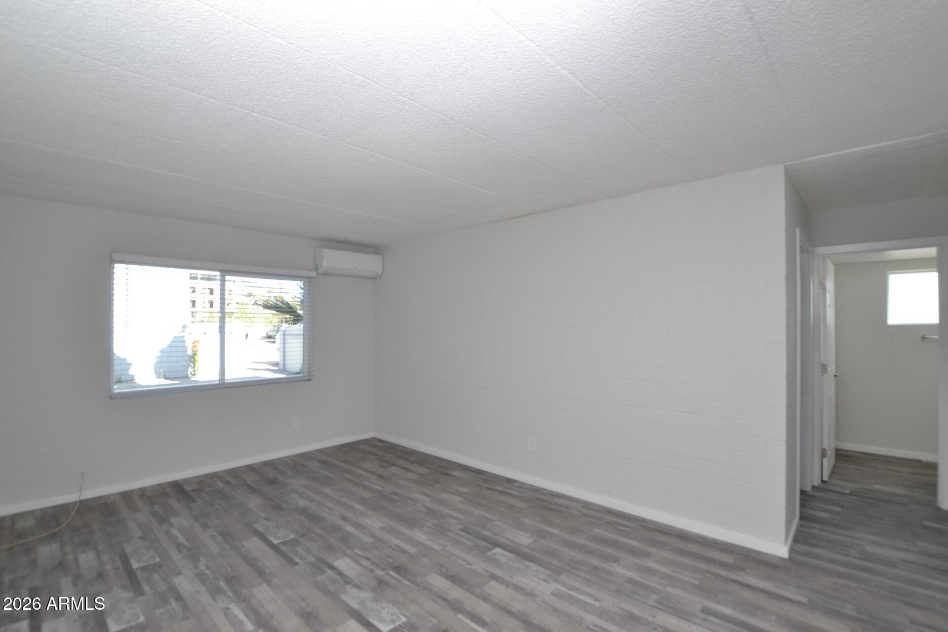 44 E Roanoke Avenue Apt 1