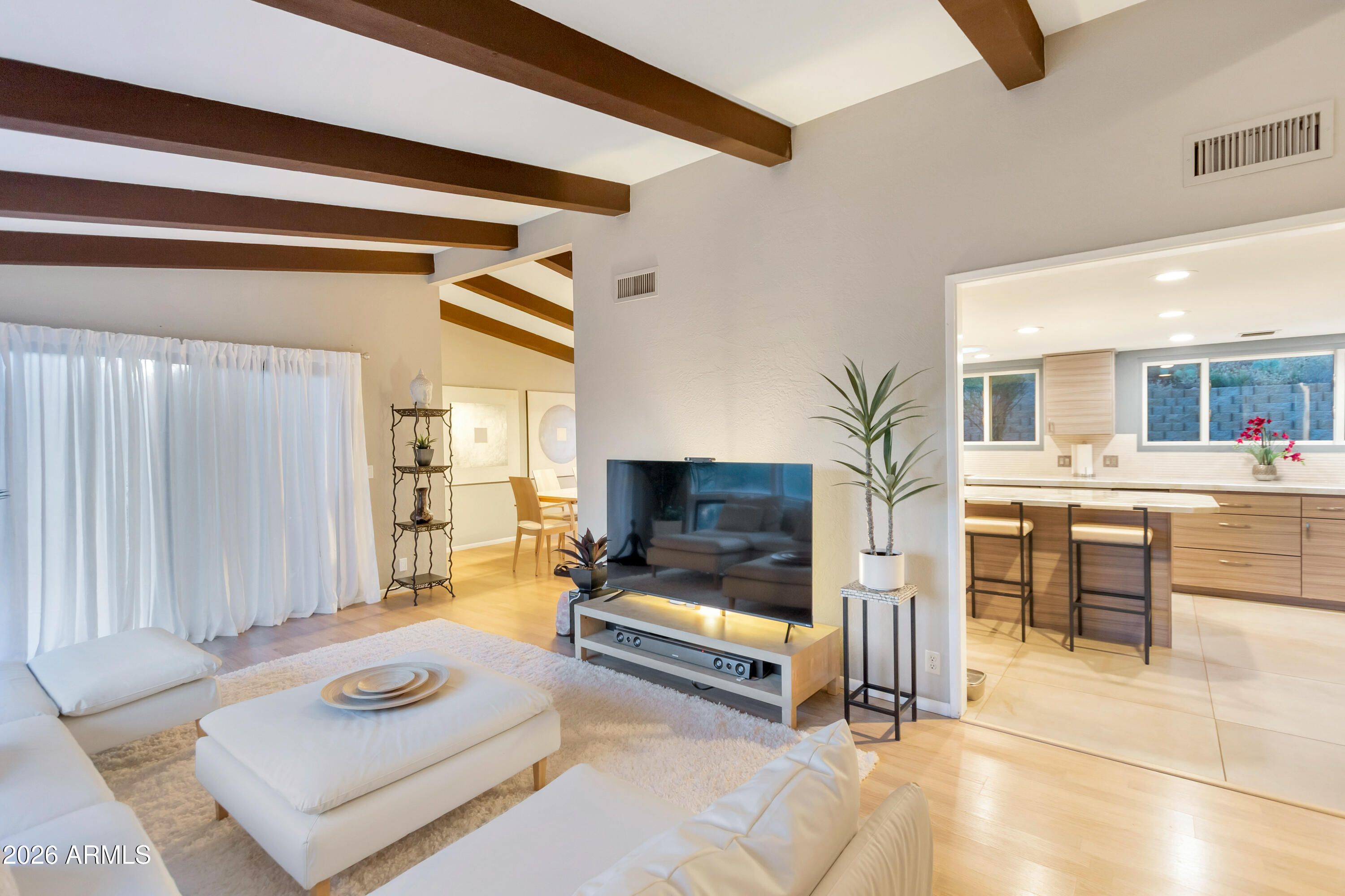 OAK CREEK - Residential