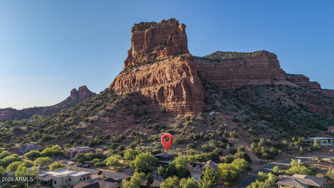 OAK CREEK - Residential