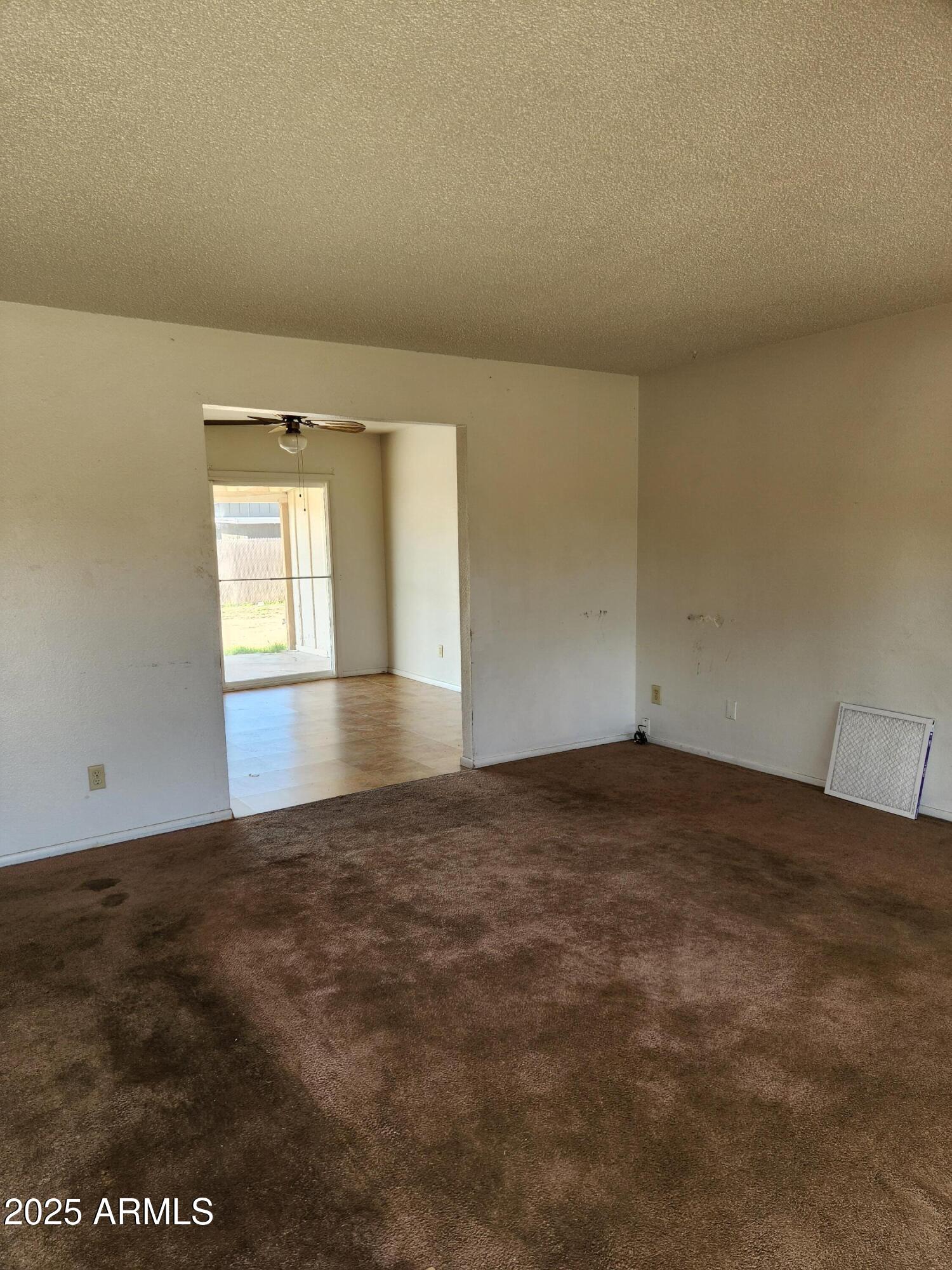 2335 W POINSETTIA Drive