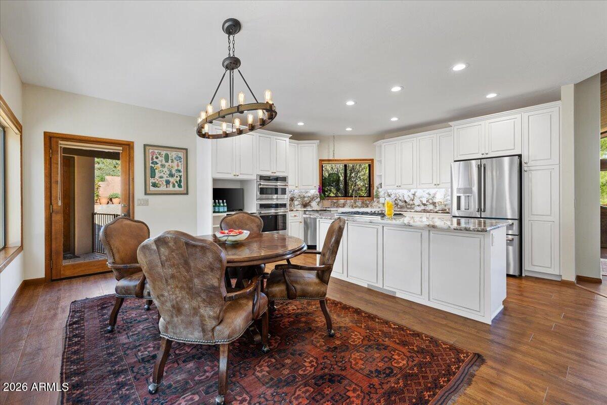 Sedona, Arizona, 86336, United States, 3 Bedrooms Bedrooms, ,3 BathroomsBathrooms,Residential,Active,2022374