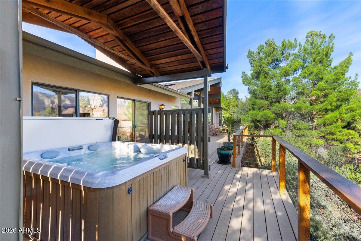 Sedona, Arizona, 86336, United States, 3 Bedrooms Bedrooms, ,3 BathroomsBathrooms,Residential,Active,2022374