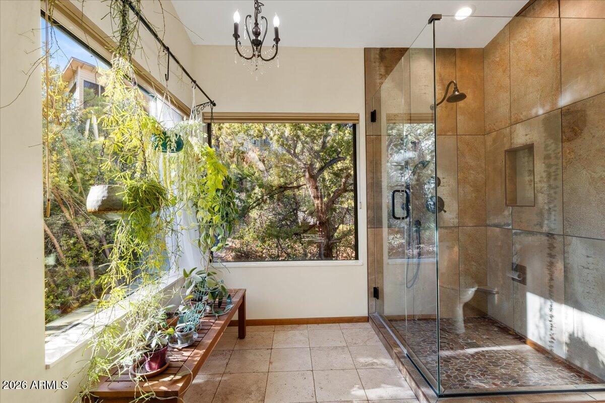 Sedona, Arizona, 86336, United States, 3 Bedrooms Bedrooms, ,3 BathroomsBathrooms,Residential,Active,2022374