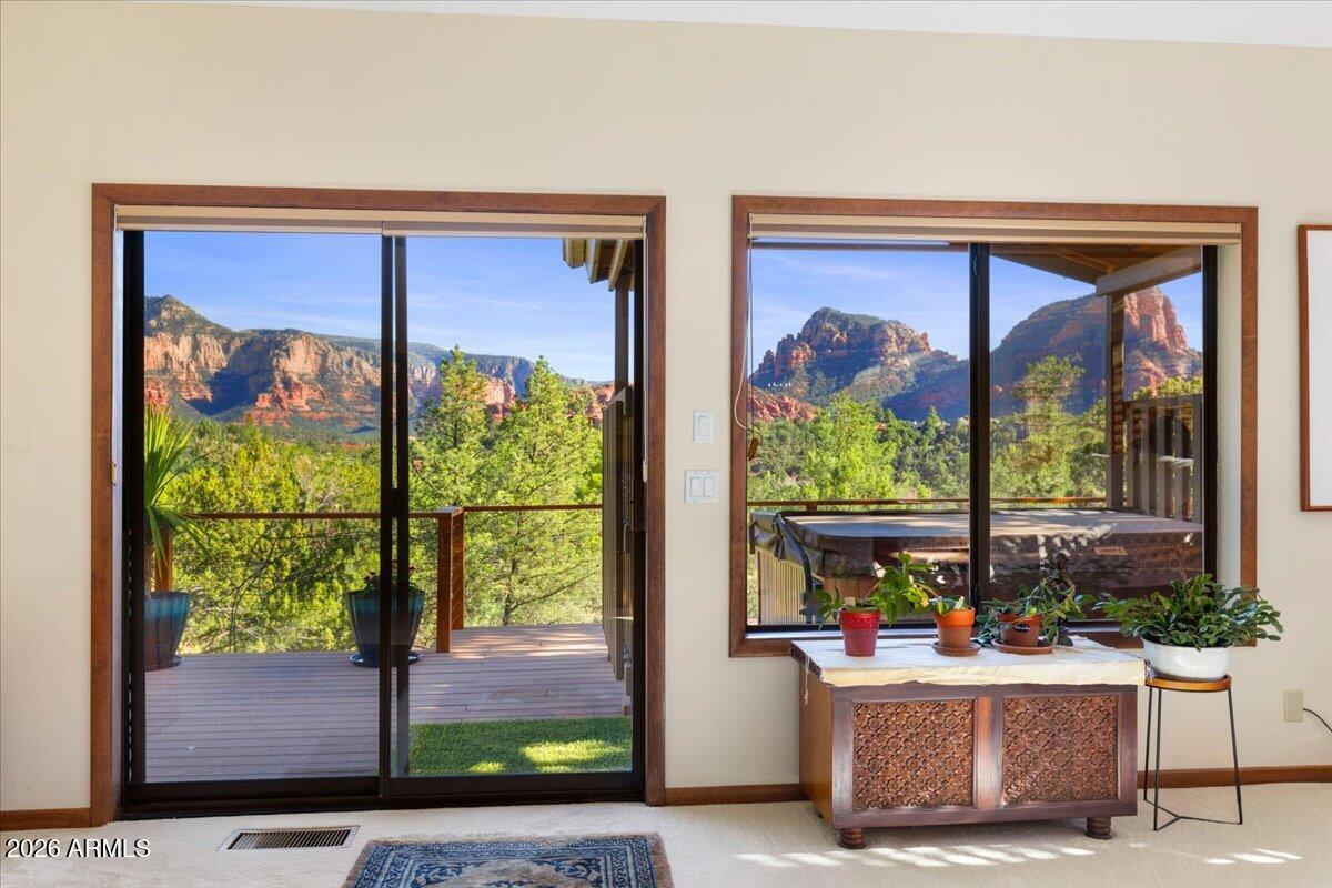 Sedona, Arizona, 86336, United States, 3 Bedrooms Bedrooms, ,3 BathroomsBathrooms,Residential,Active,2022374