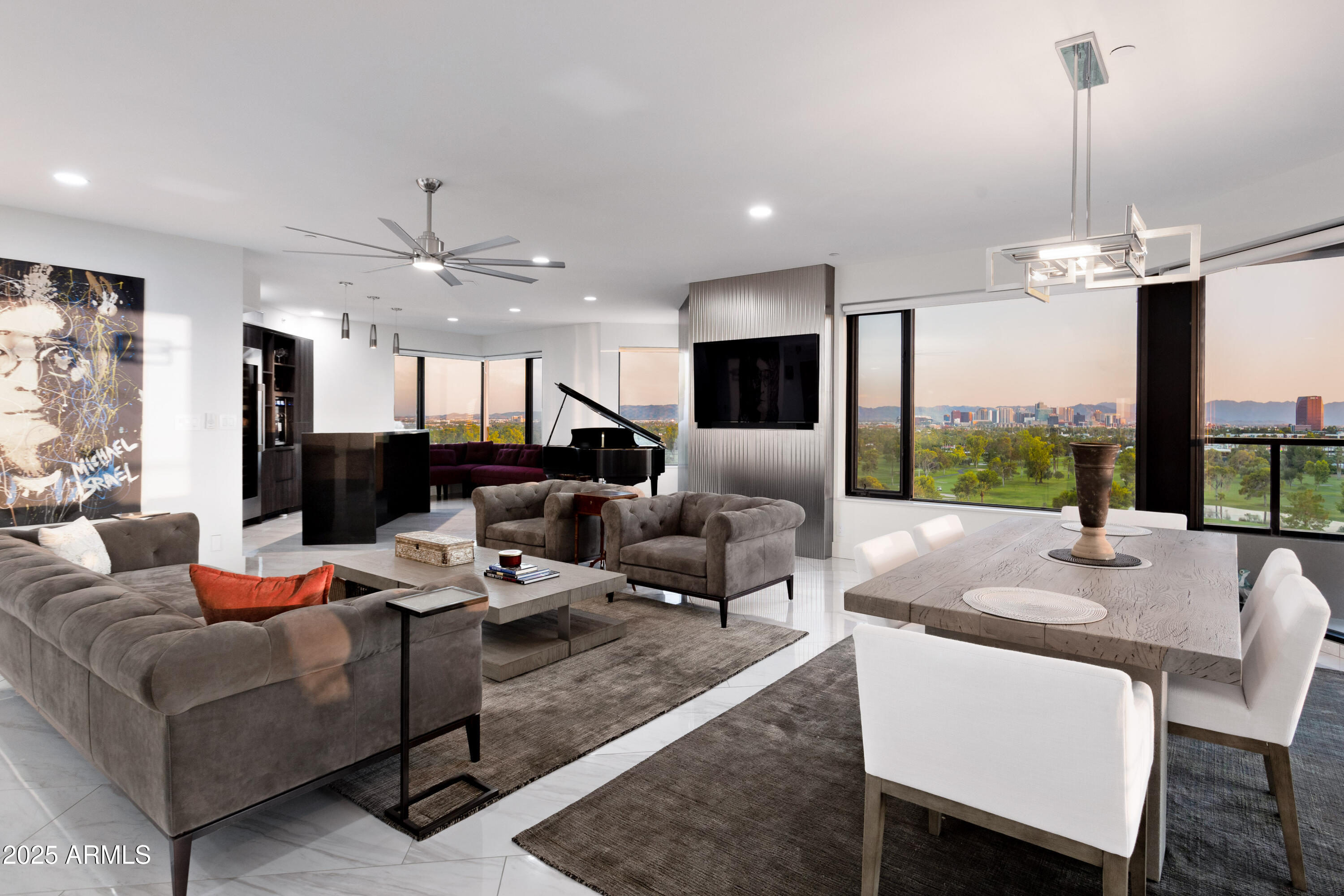 Homes for Sale in Queen Creek Arizona 1 1040 E OSBORN Road 904