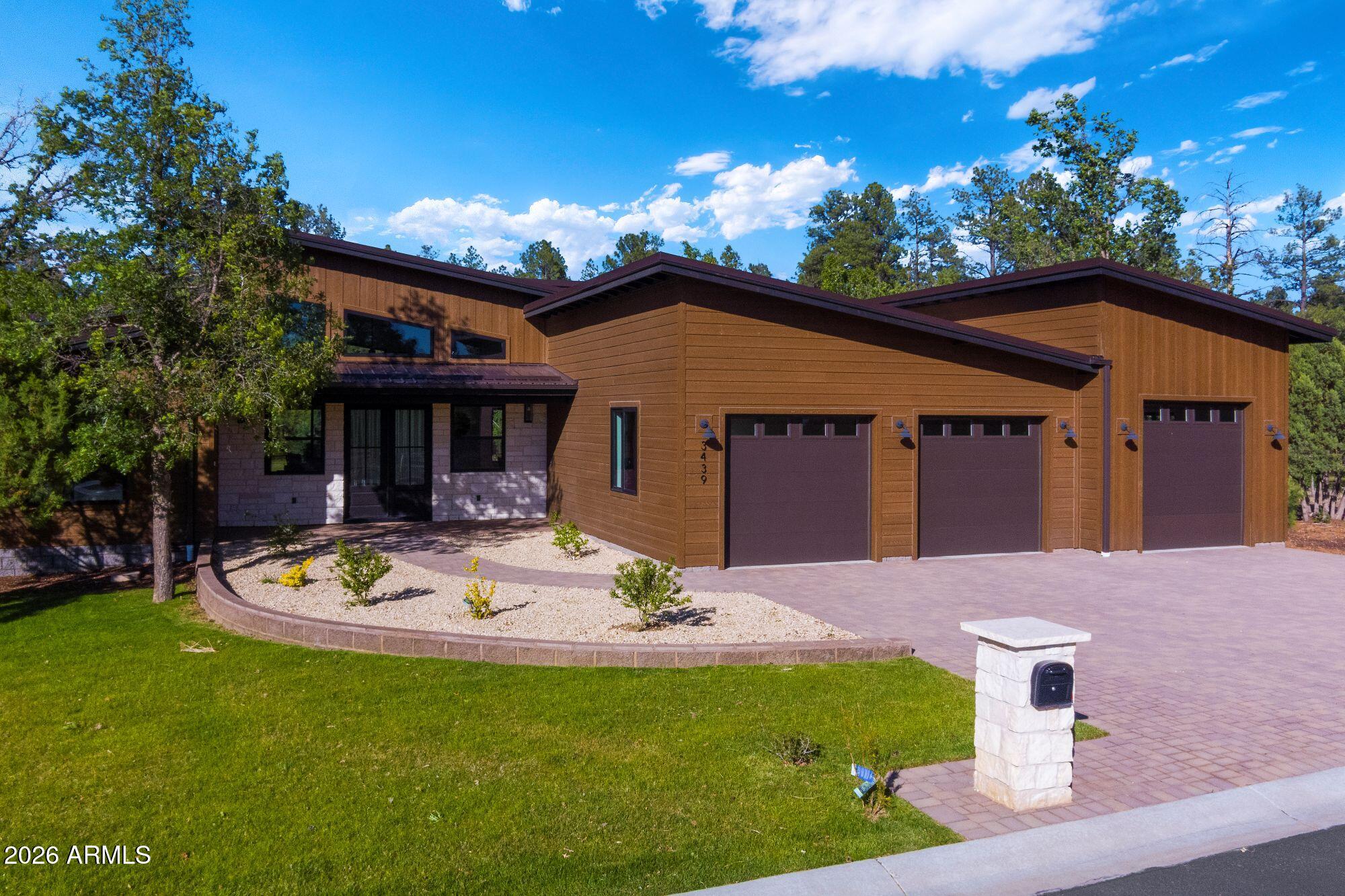 3439 Bear Mountain Drive 17