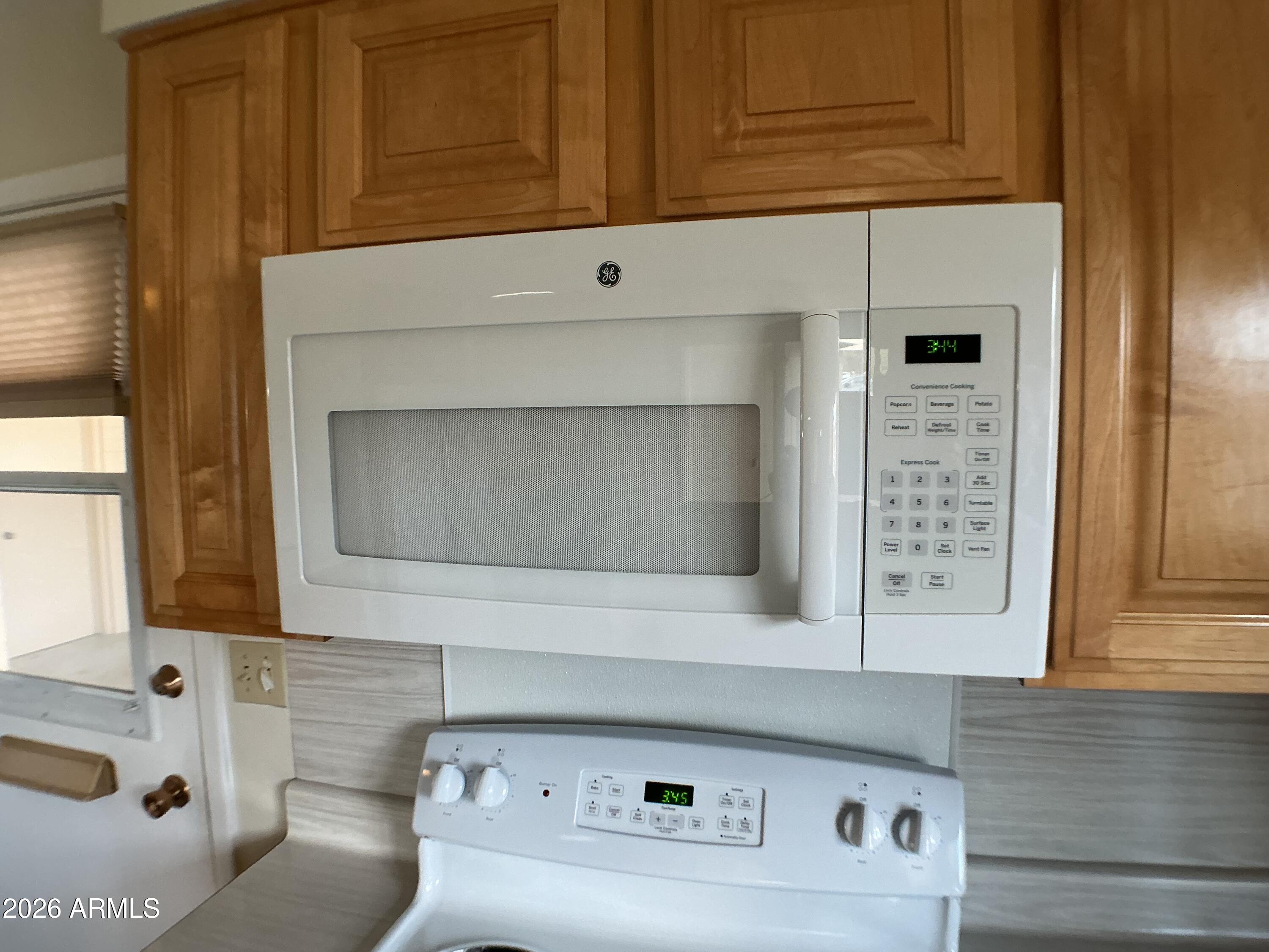 10419 W CORTE DEL SOL OESTE --