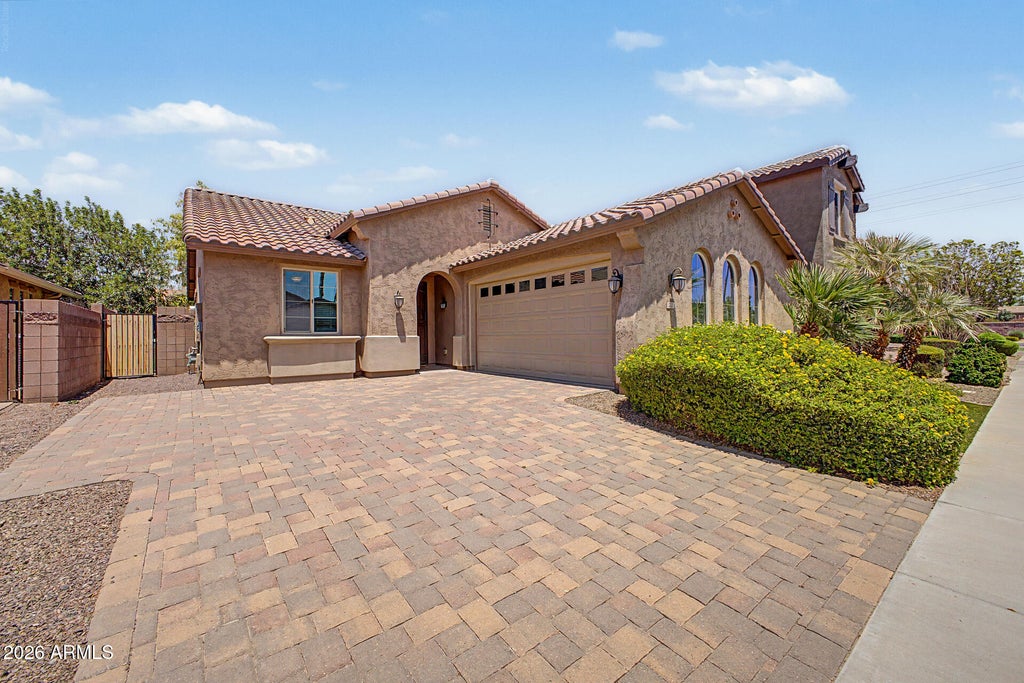 Photo of 272 E Glacier Drive, Chandler, AZ 85249 (MLS # 7055126)