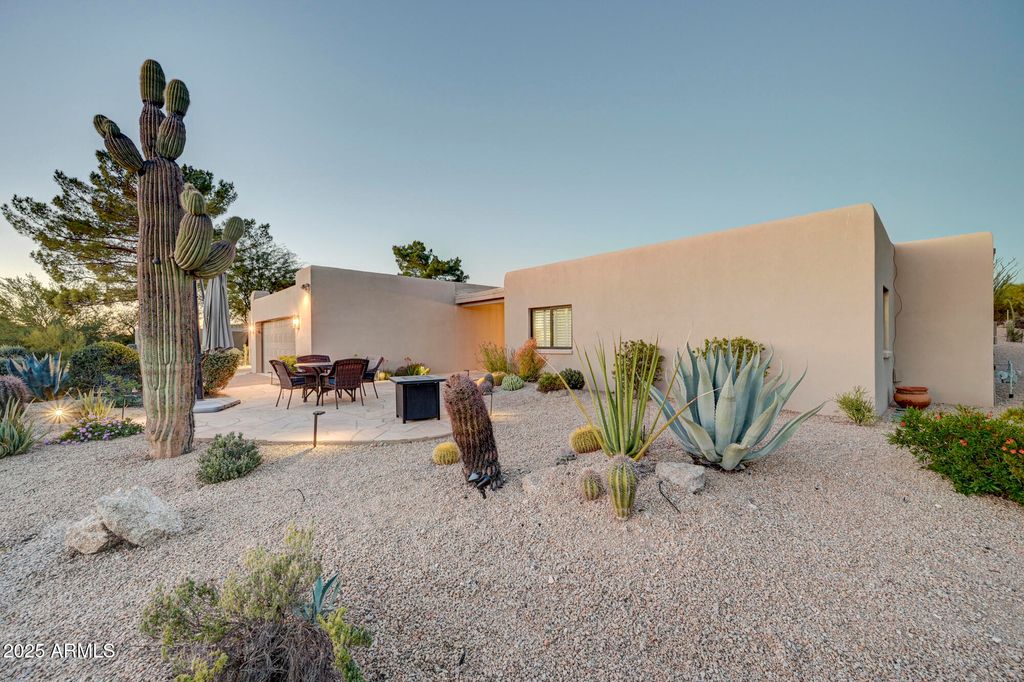 Photo of 1820 Eagle Claw Drive, Carefree, AZ 85377 (MLS # 6943490)